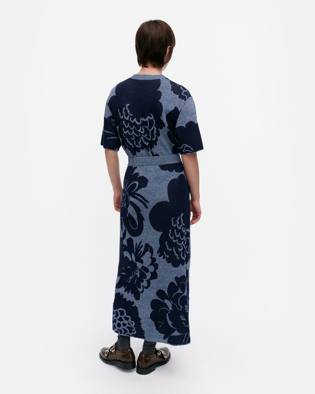 sivellys pioni skirt