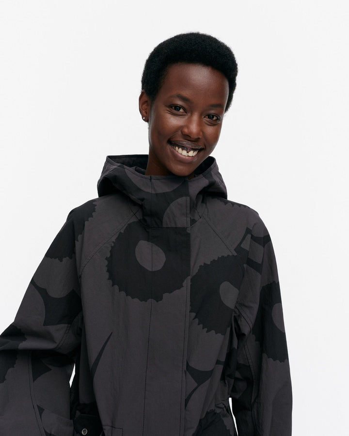 musteet unikko coat