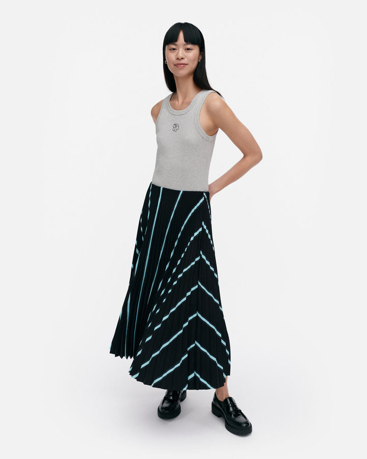 myy puhveli skirt - black