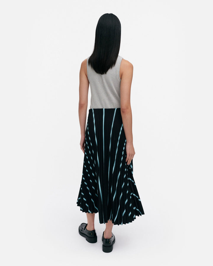 myy puhveli skirt - black
