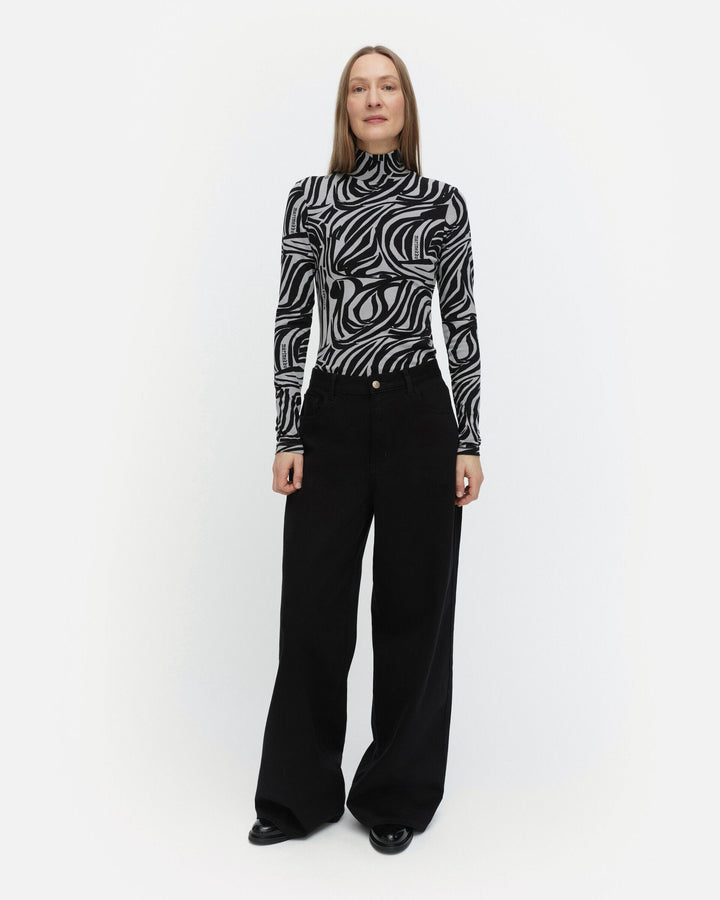 jäkälä jokuraita logo turtleneck shirt