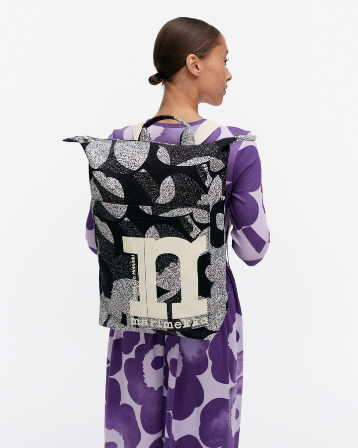 mono backpack unikko - black speckle