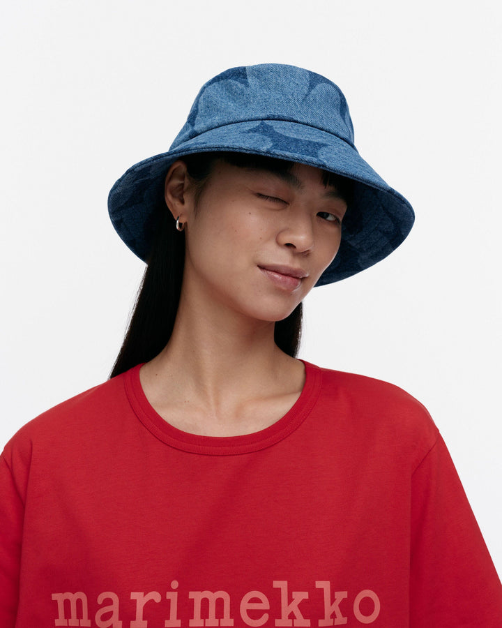 kioski paketti unikko denim bucket hat - blue