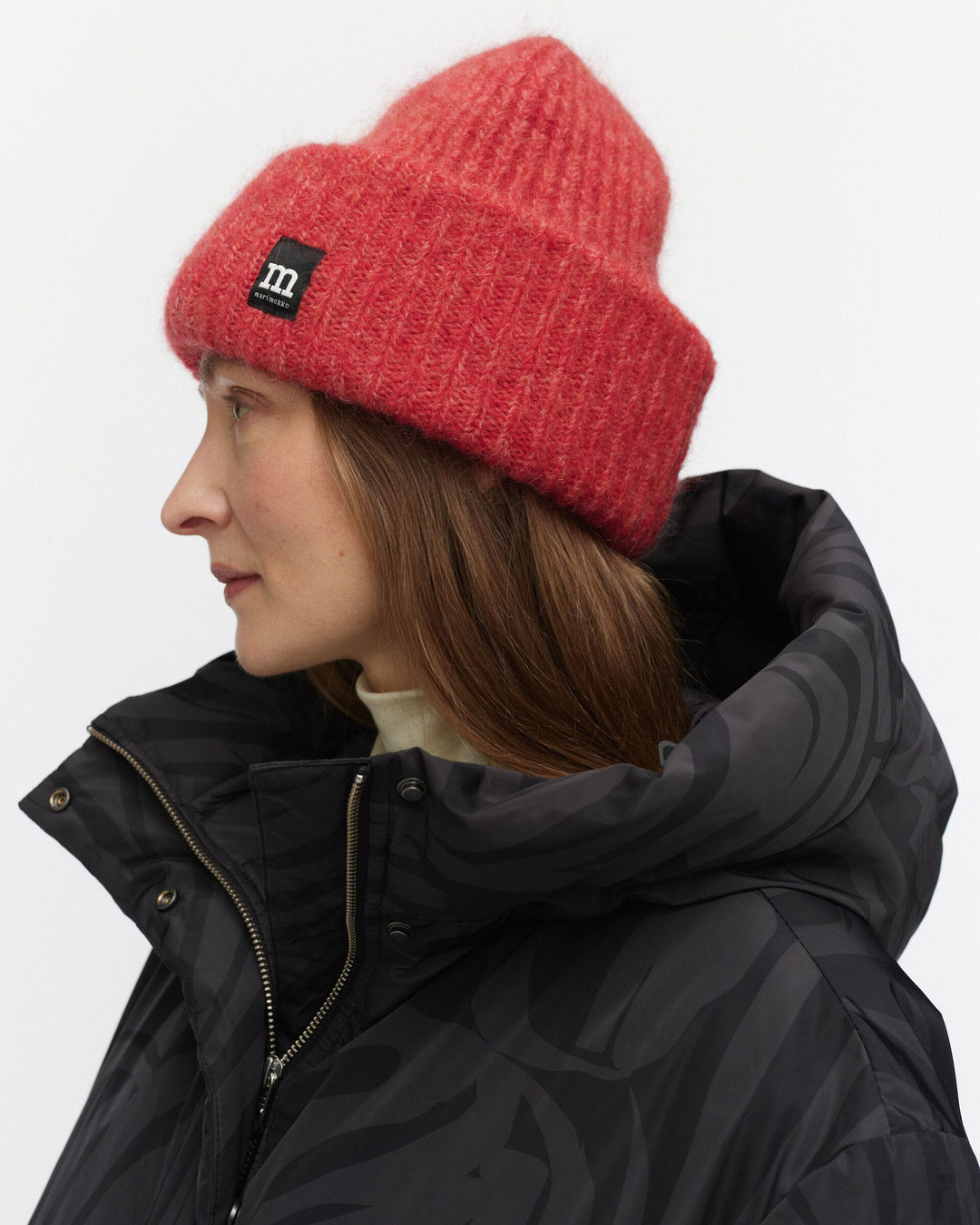kioski reivi solid knitted toque - red