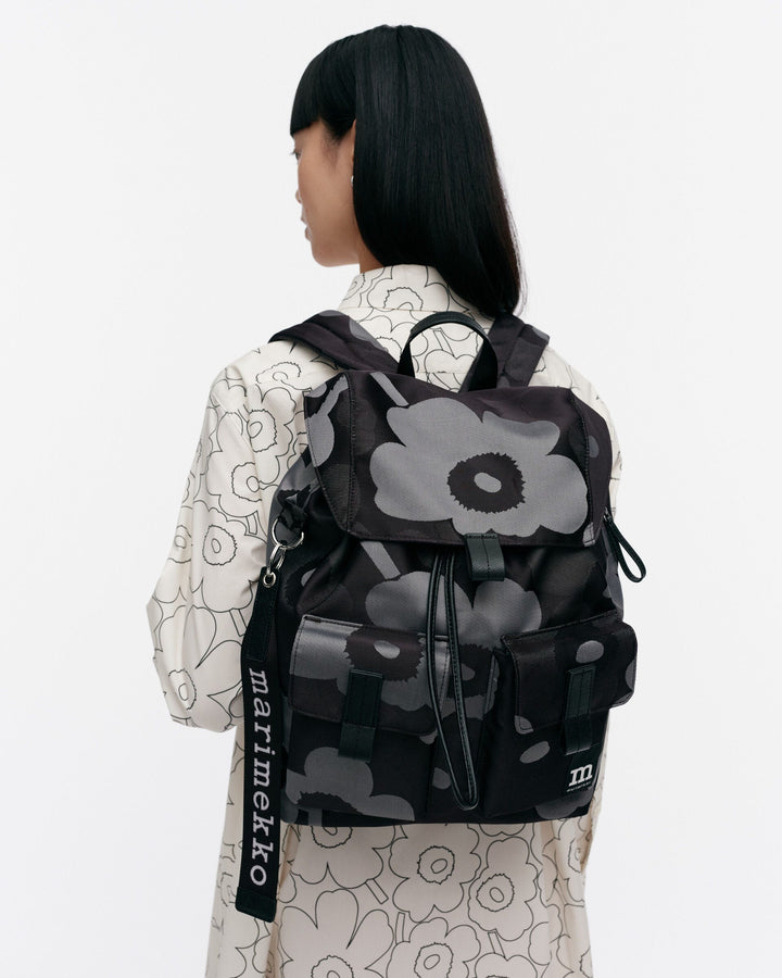 everything backpack L unikko - black / grey
