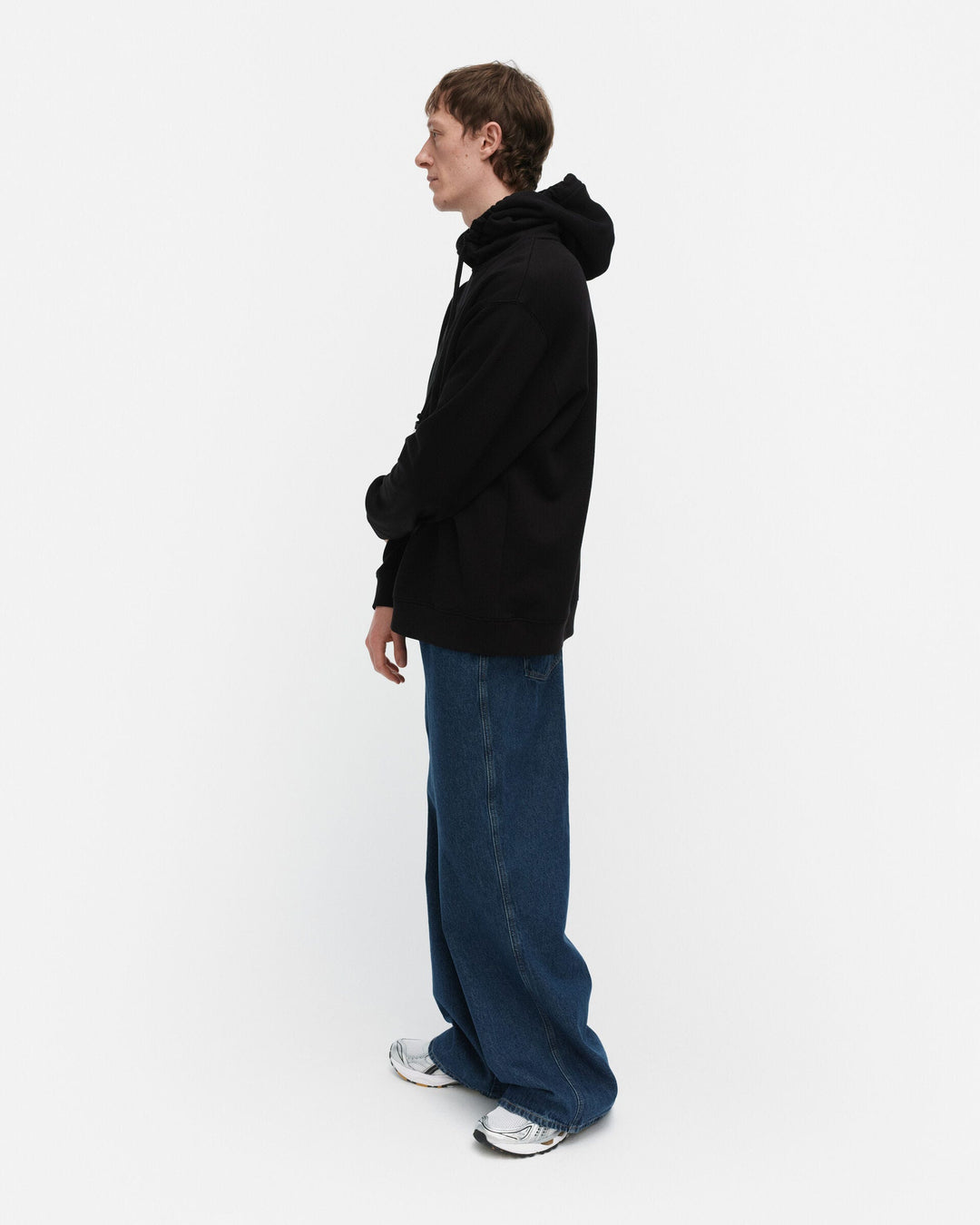 kioski teesi unikko placement hoodie - black