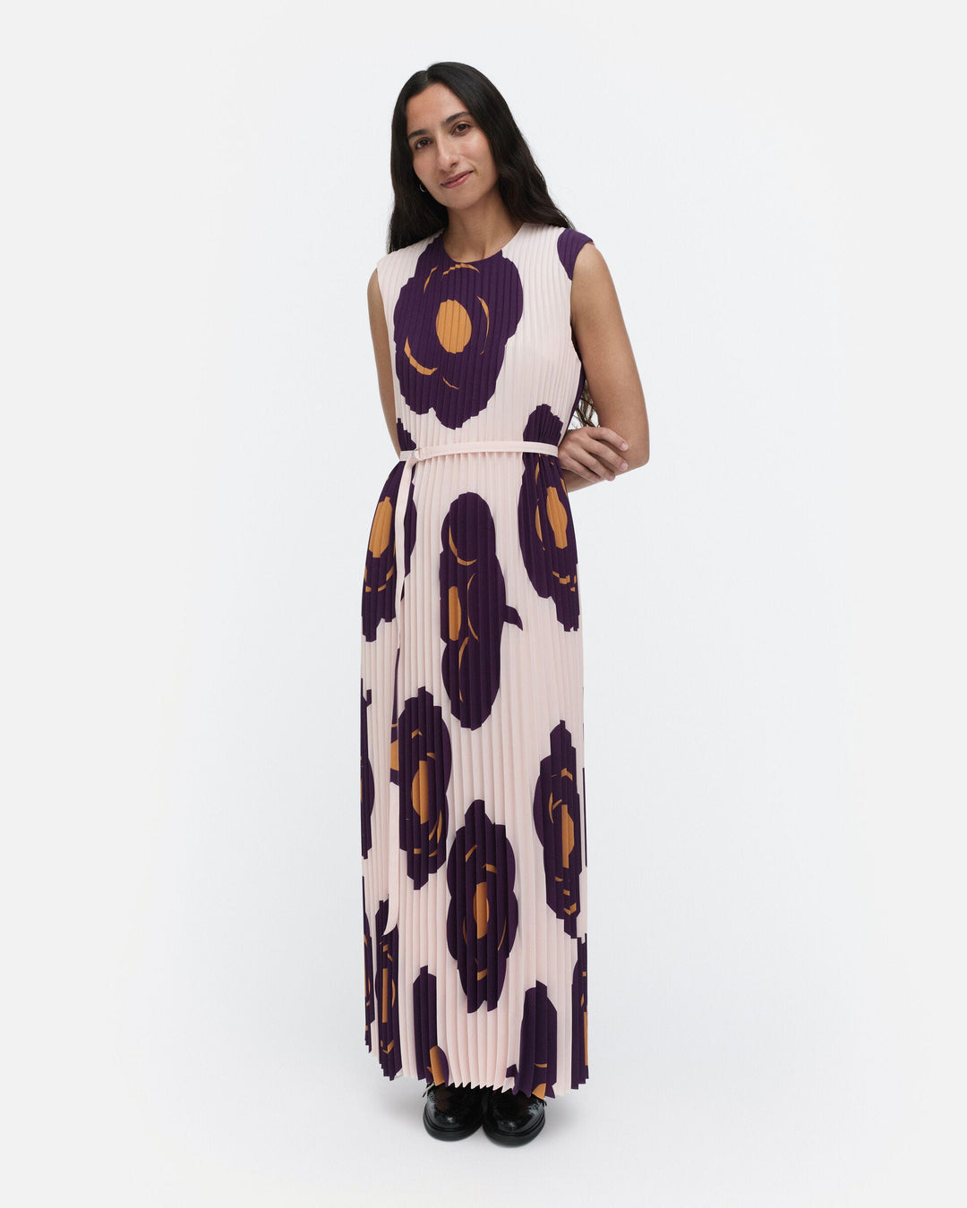 juhlia tumma dress
