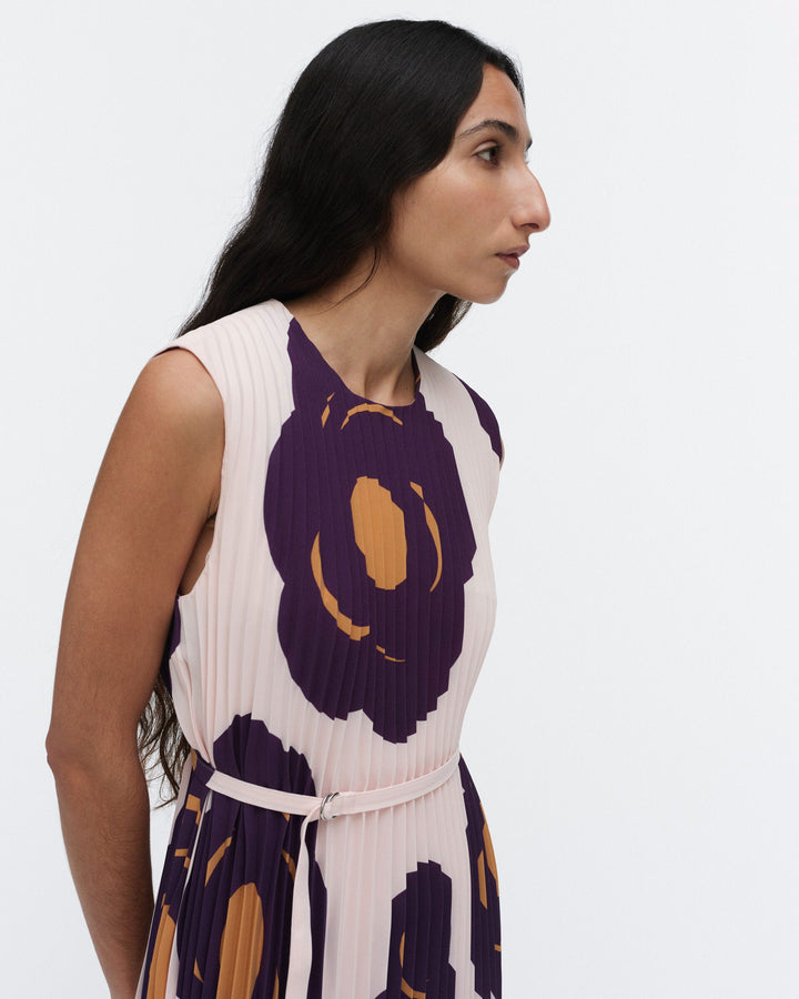 juhlia tumma dress