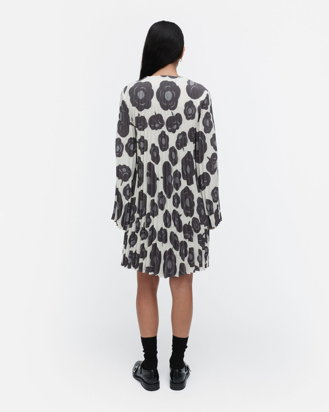frosti tumma dress