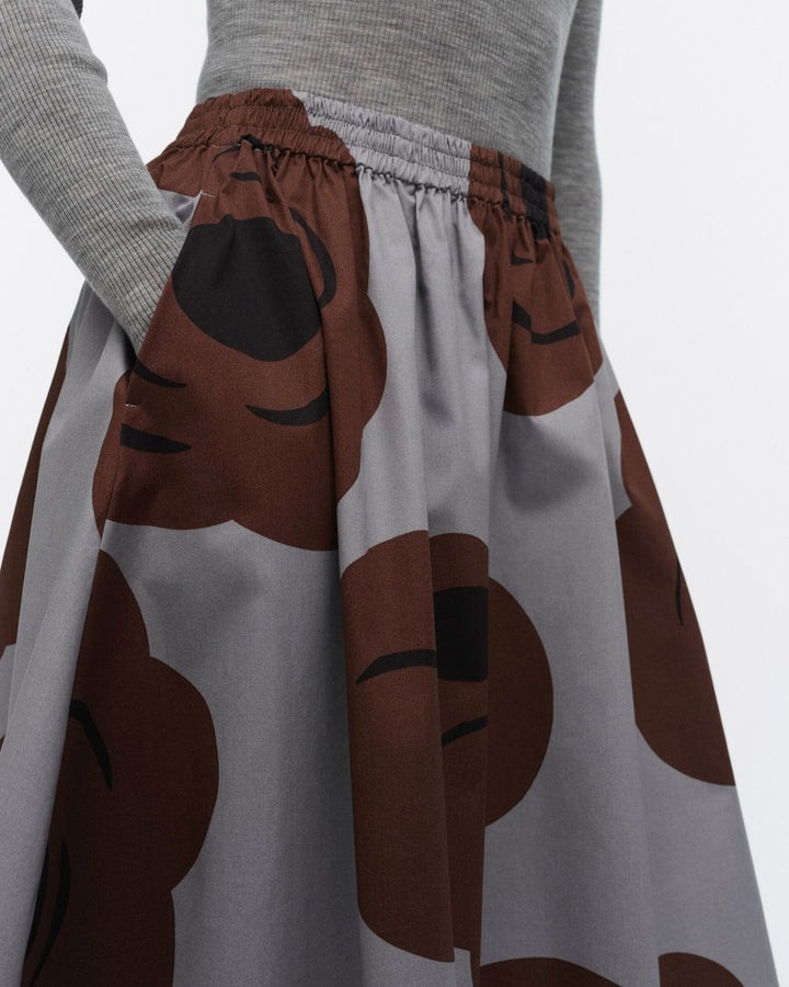 poiminnot tumma skirt