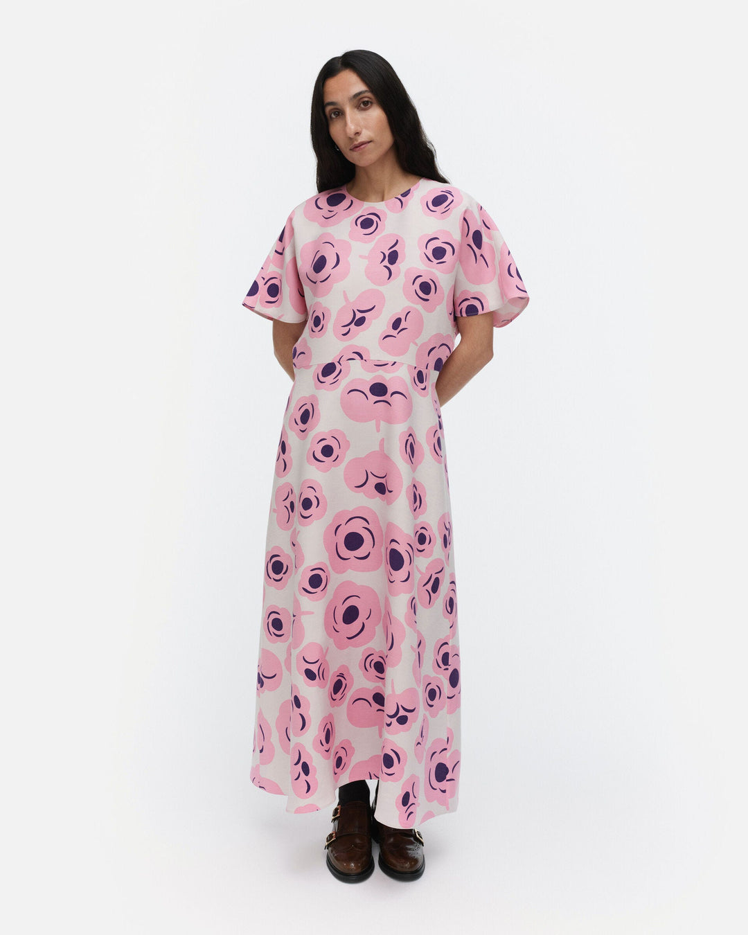 heleä tumma dress