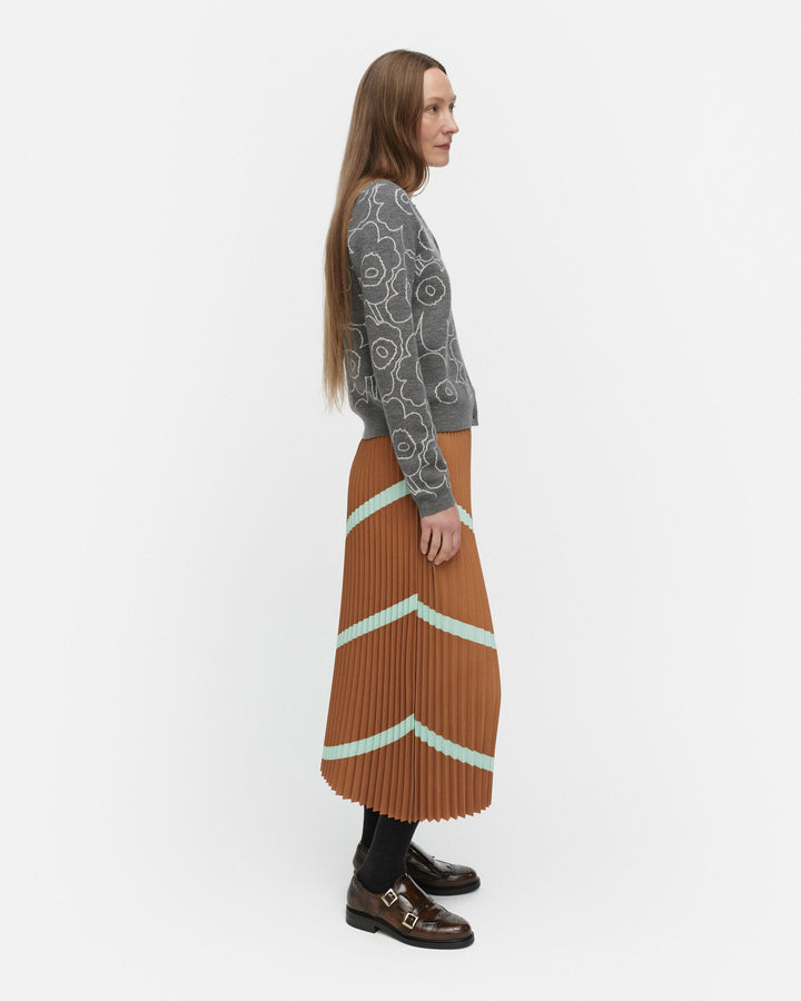 piiru basso skirt