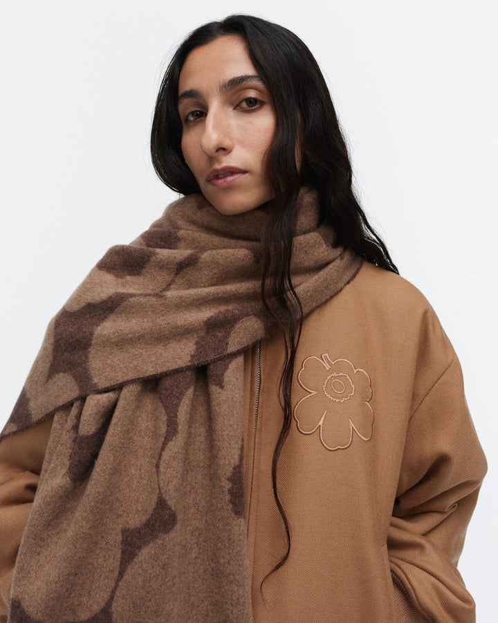 identtinen unikko scarf - brown