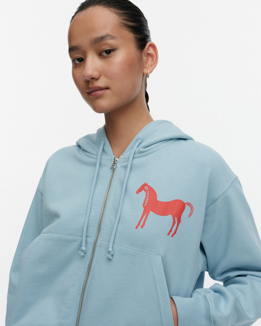 kioski joggi musta tamma placement hoodie
