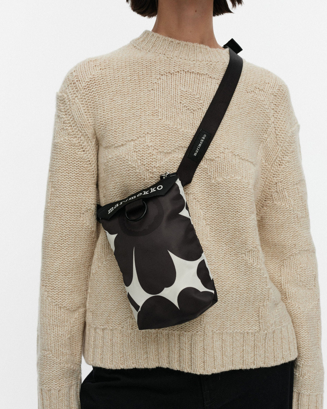 neat phone pocket unikko - black/white