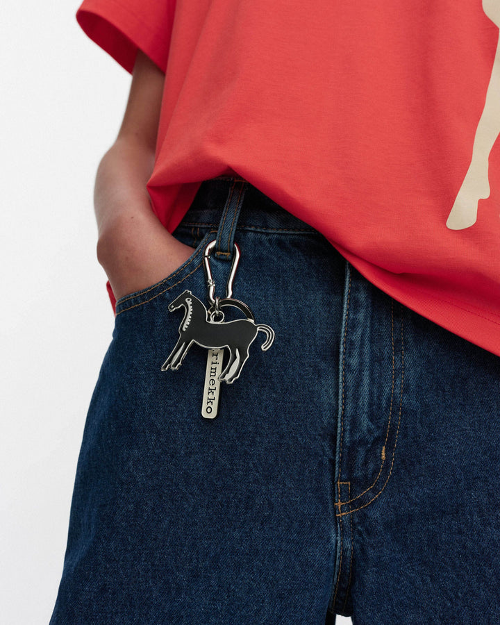 musta tamma charm kioski key chain