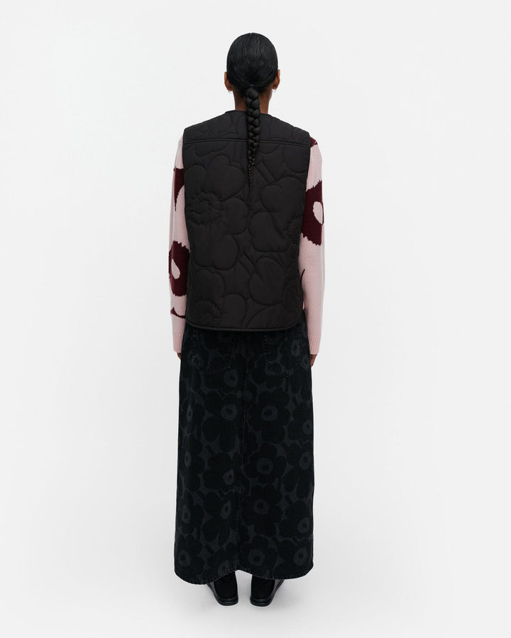 Kaiverrus Piirto Unikko Lightweight Padded Vest - Black