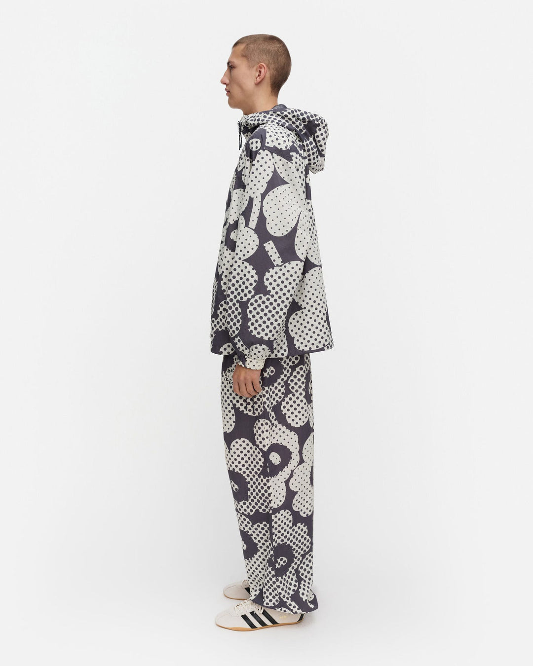 Harjoitus Unikko Kioski Activewear Coat - Grey