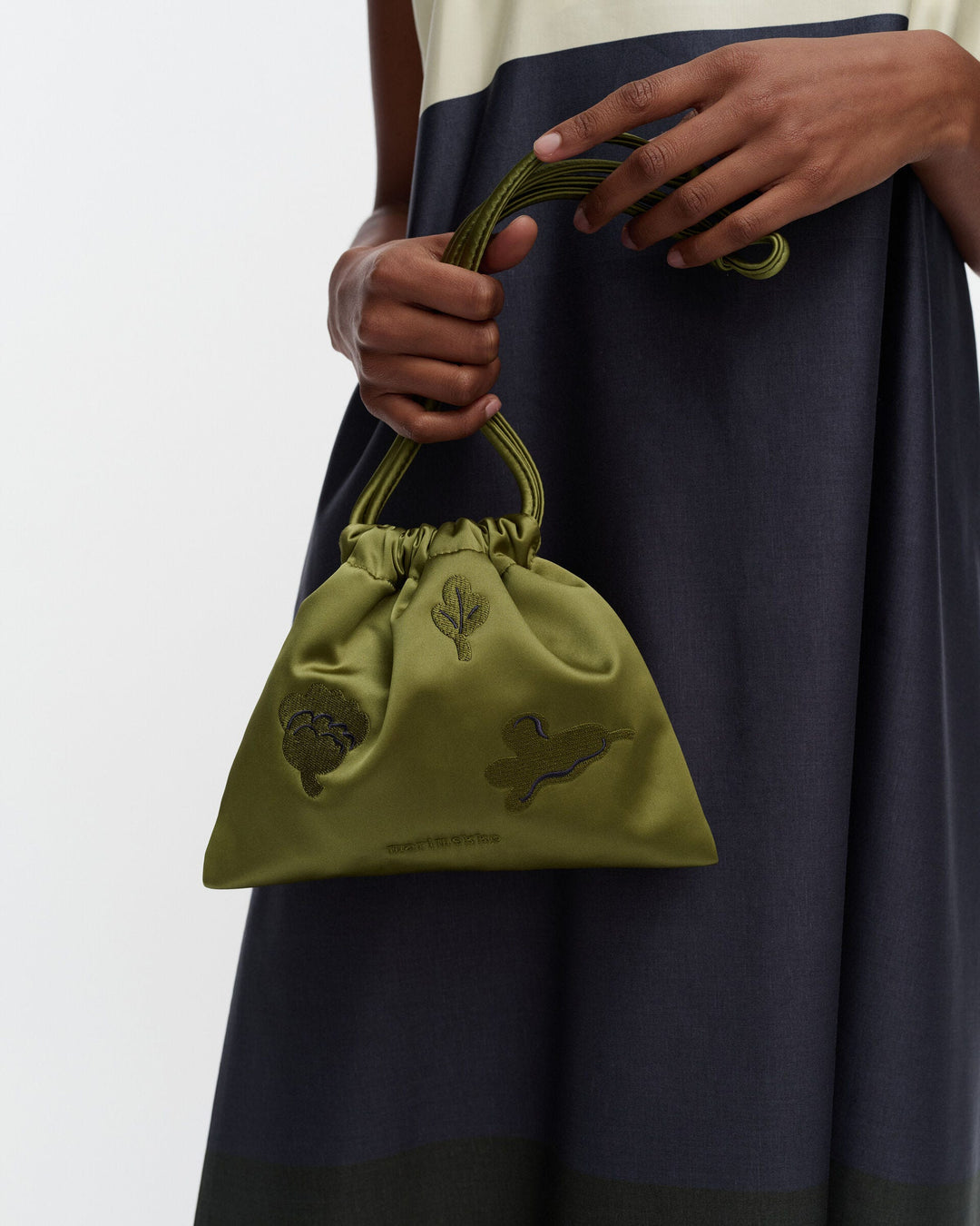 Cirra Kukasta kukkaan Satin Bag