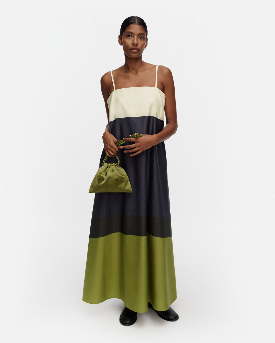Cirra Kukasta kukkaan Satin Bag