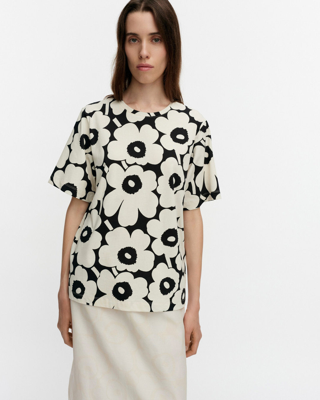 tunnit unikko t-shirt - black/off-white