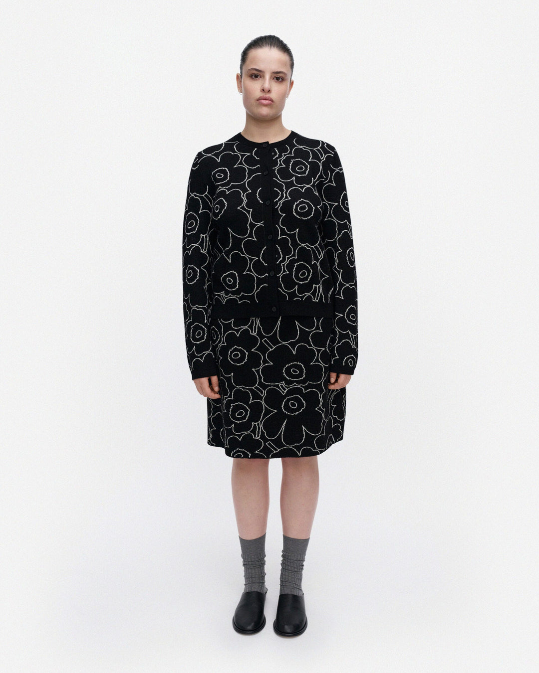 Villi Piirto Unikko Knitted Cardigan - Black