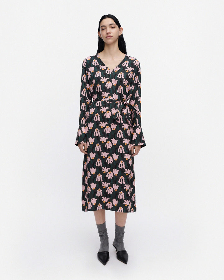 Nauru Kukkahattu Dress