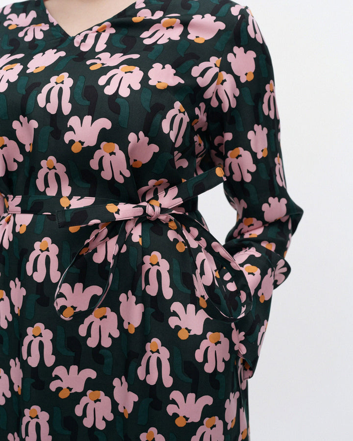 Nauru Kukkahattu Dress