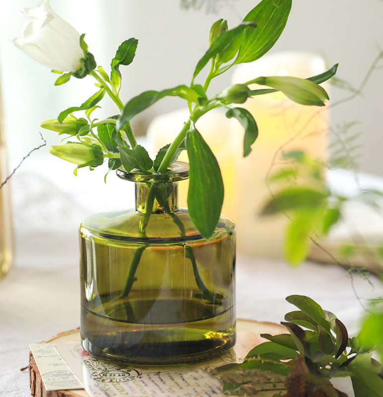 Bud Vase - Green