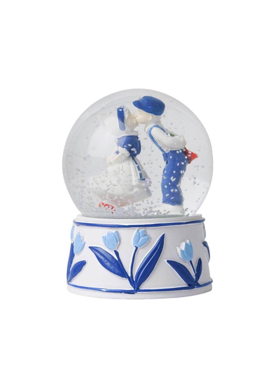 Kissing Couple Snow Globe