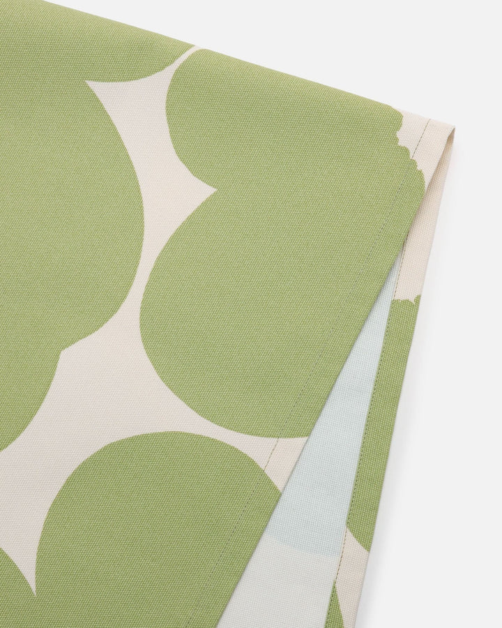 iso unikko table runner - pear