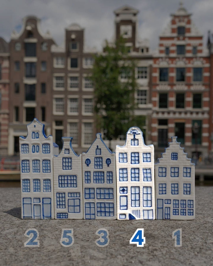 Delft Blue Canal House No. 4