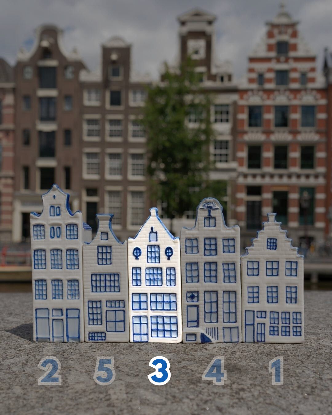 Delft Blue Canal House No. 3