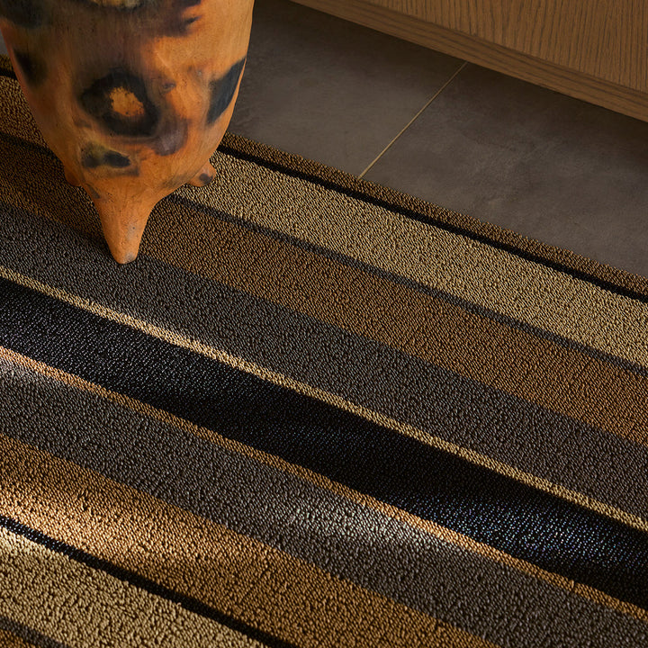 Bolt Stripe Shag Mat