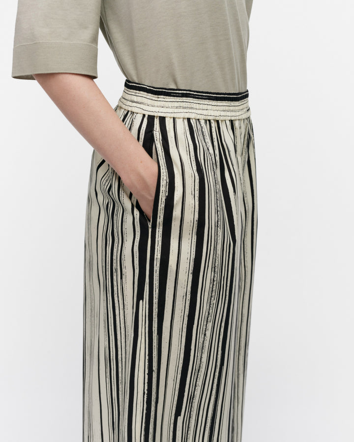 kohti siluetti - cotton poplin trousers
