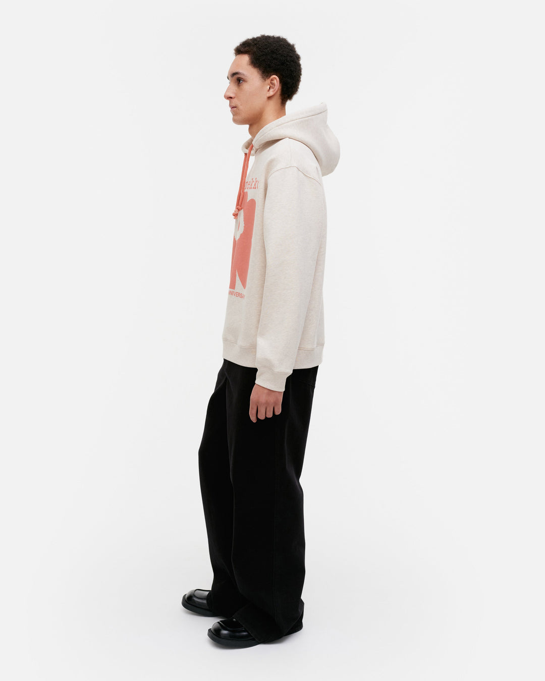 kioski luuppi ii unikko placement hoodie - cream/coral