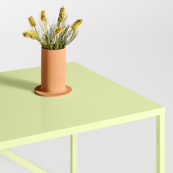 Strut 56" Medium Table