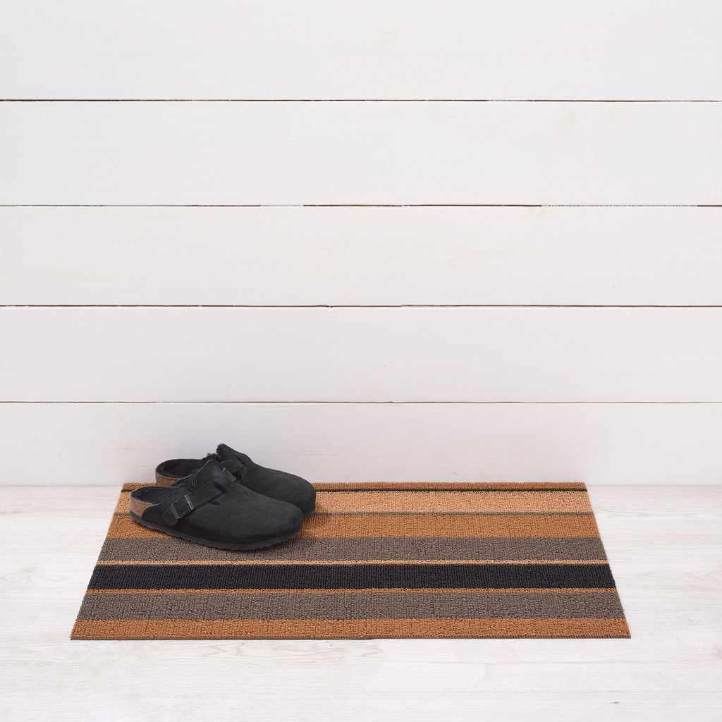 Bolt Stripe Shag Mat