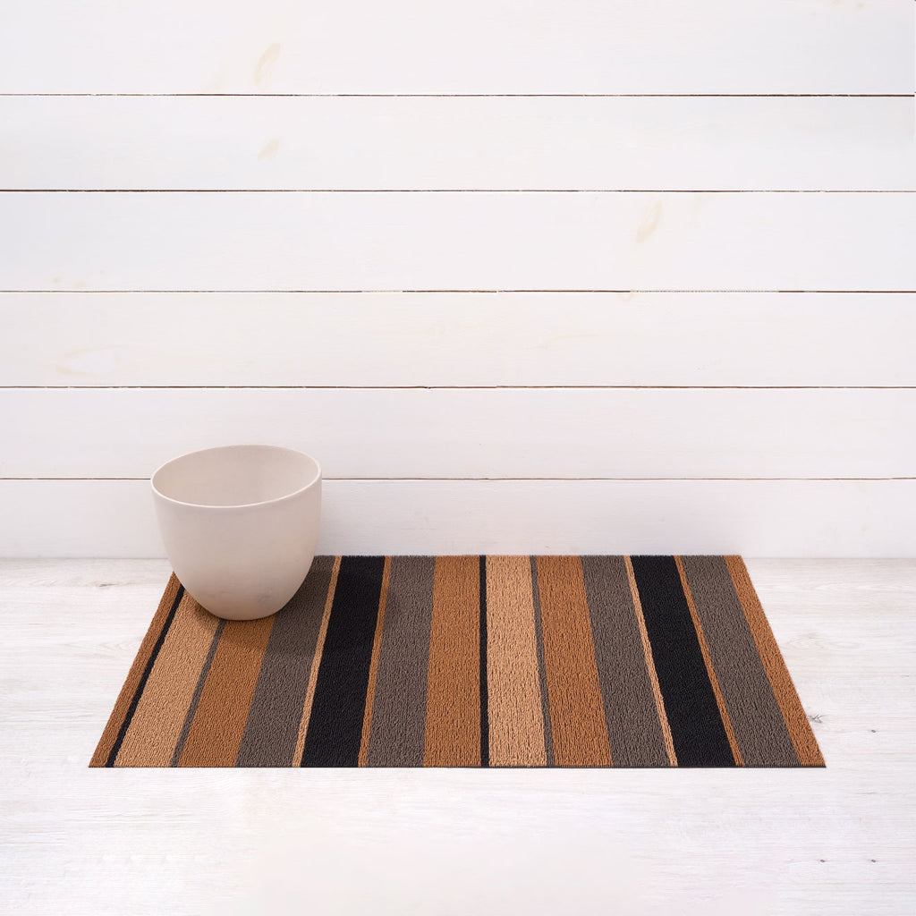 Bolt Stripe Shag Mat