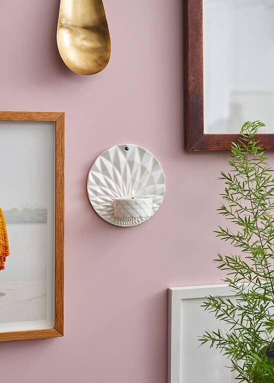Pipanella Wall Candle Votive Scales White