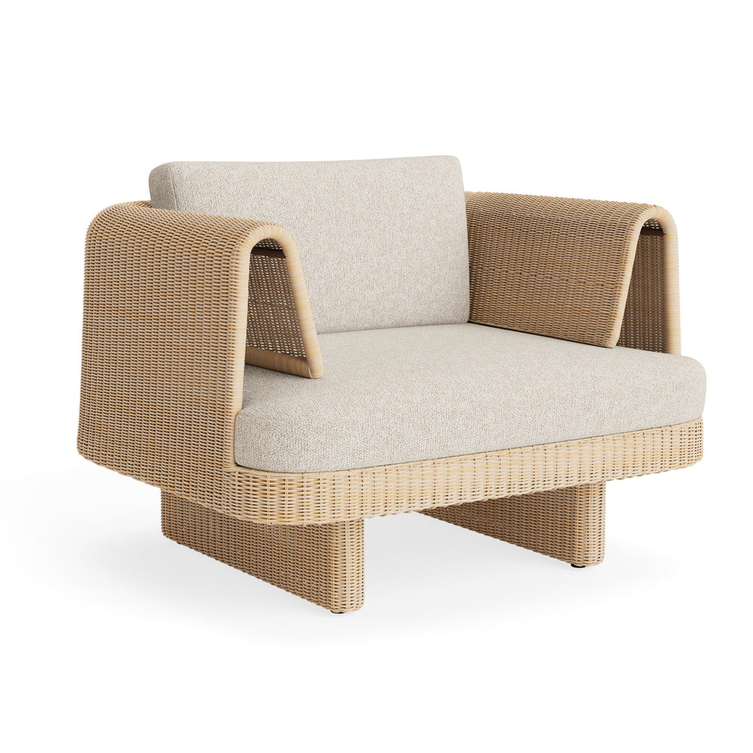 Loophole Outdoor Lounge Chair