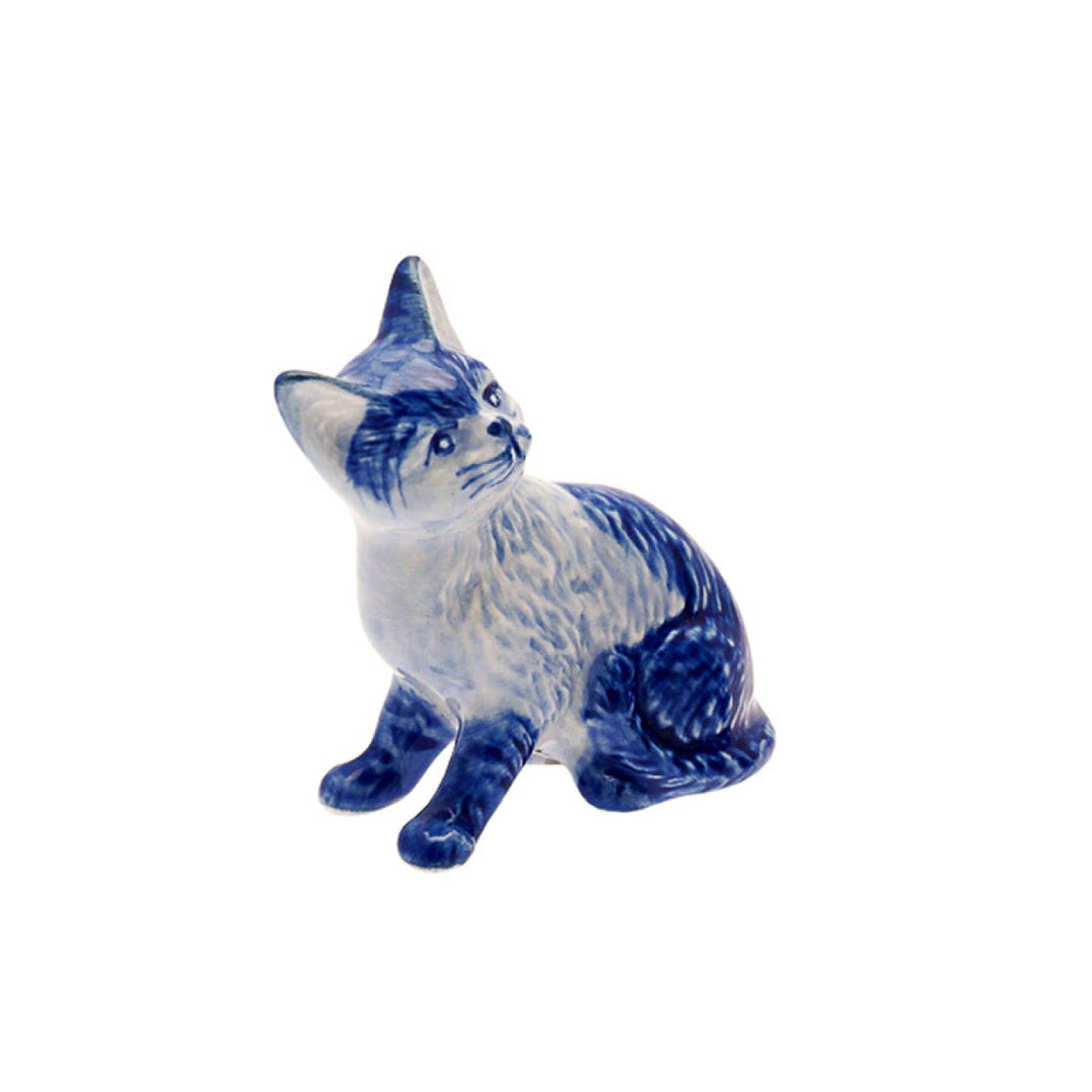 Miniature Delft Blue Cat