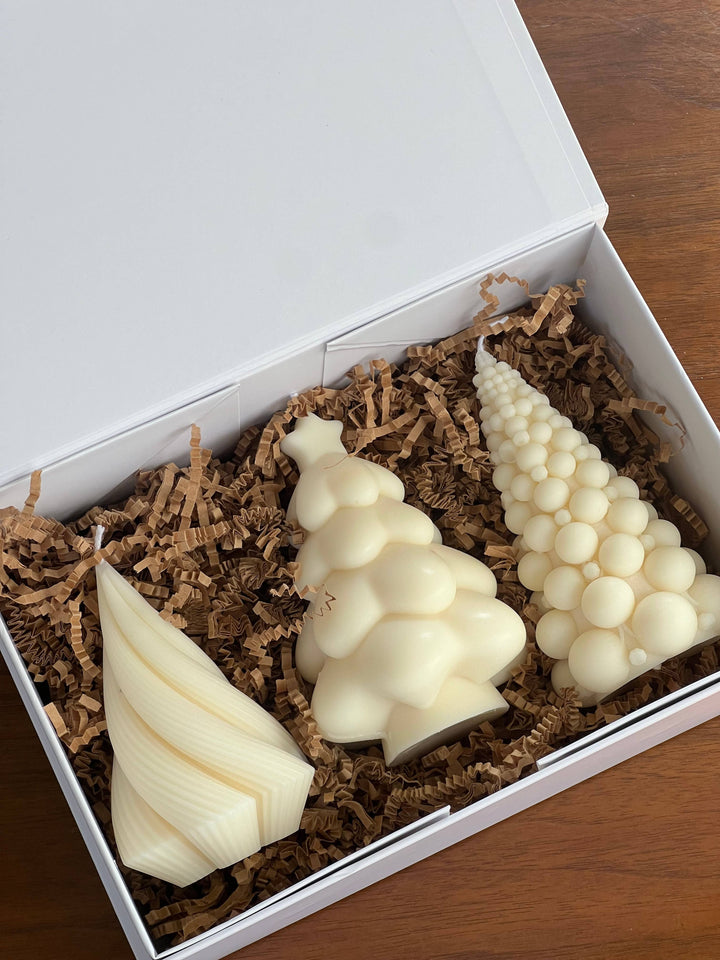 3 Christmas Trees Candles in a Gift Box: Christmas Tree scent