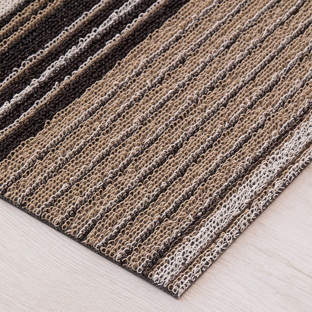 Pleat Stripe Shag Mat
