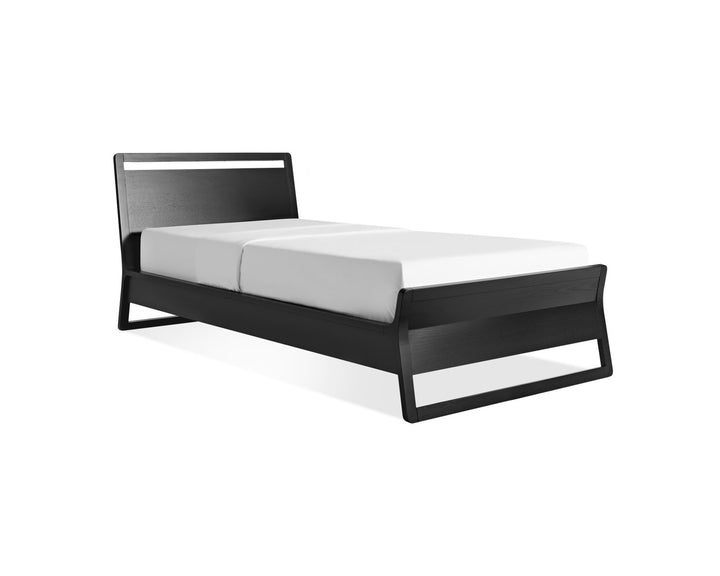 Woodrow Bed